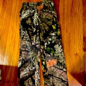 Field & Stream camouflage pants size youth medium